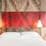 蒂尔堡宜必思酒店