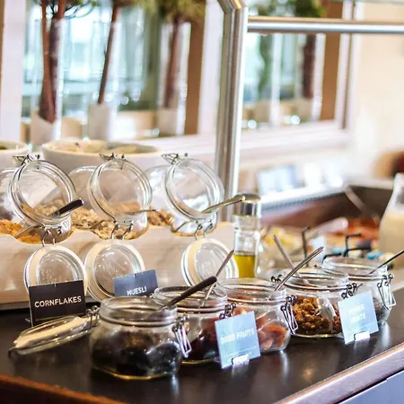 Ibis 3* Тилбург