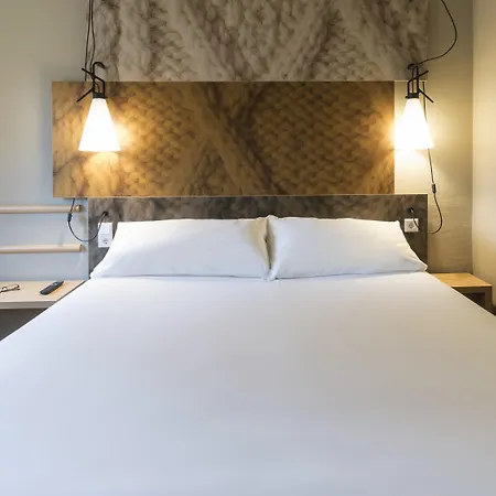 Ibis Tilburg