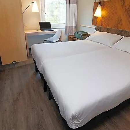Ibis Otel 3*