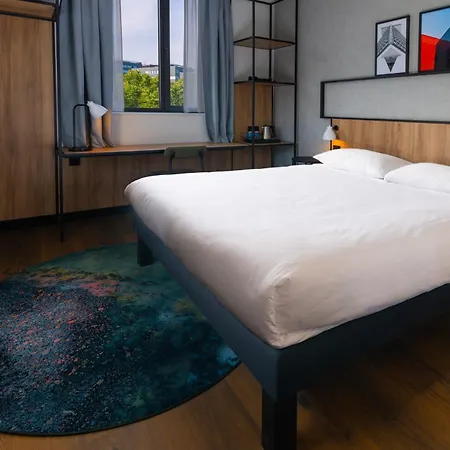 فندق Ibis 3*