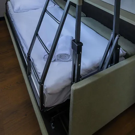 Ibis Hotel 3*
