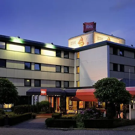Ibis 3*