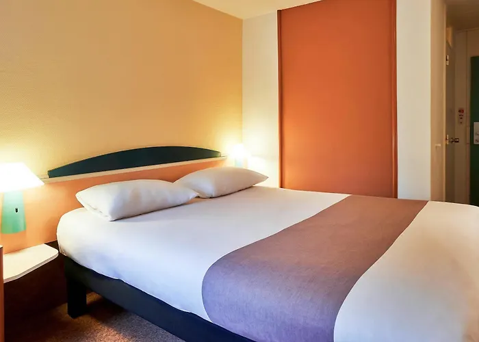 Ibis Hotel 3*