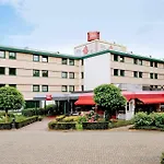Ibis Hotel