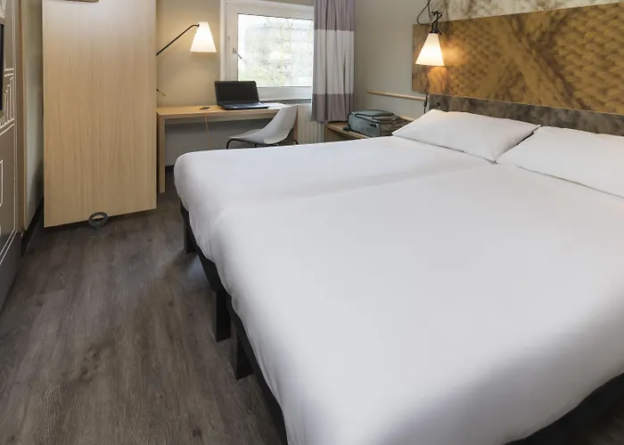 Ibis Hotel 3*